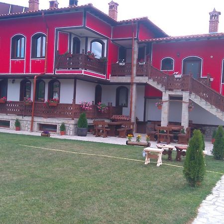 Guest House H Dzhogolanov Копривштица Экстерьер фото