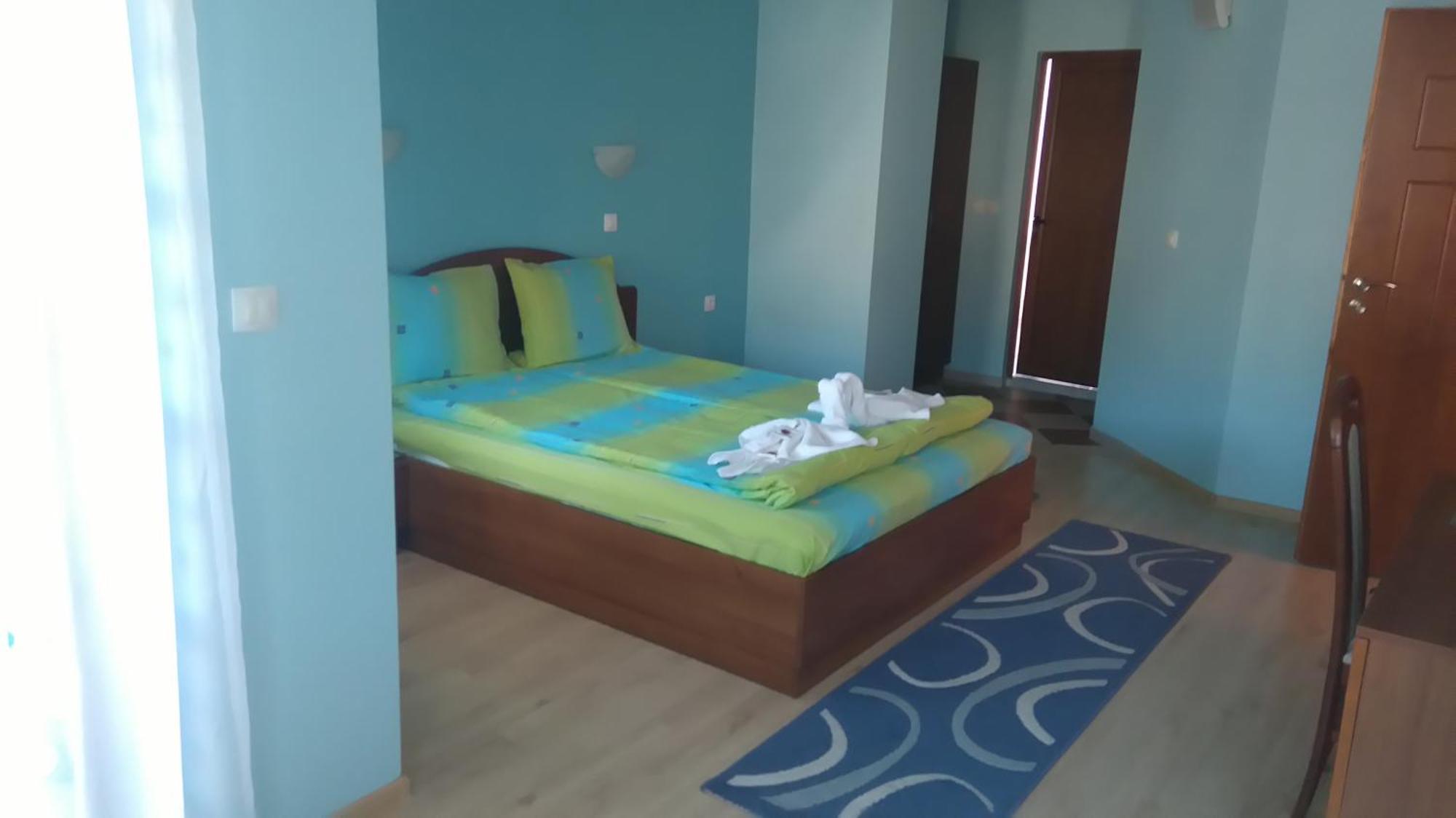 Guest House H Dzhogolanov Копривштица Экстерьер фото
