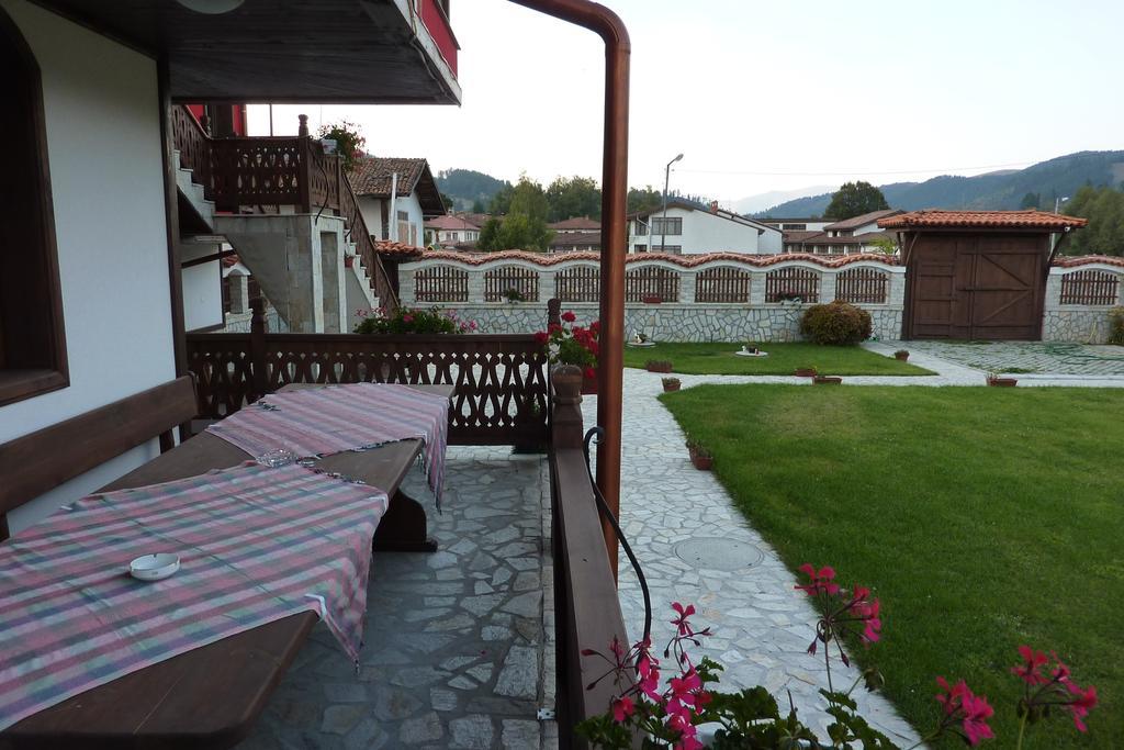 Guest House H Dzhogolanov Копривштица Экстерьер фото