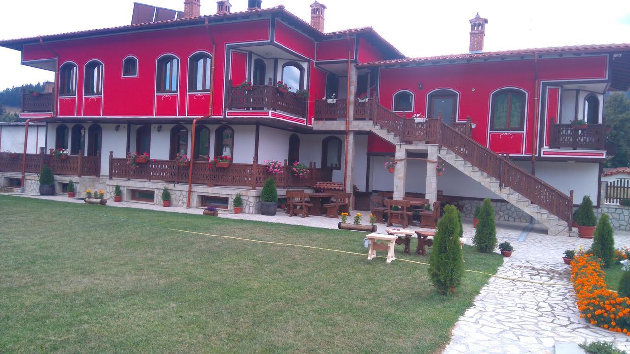 Guest House H Dzhogolanov Копривштица Экстерьер фото