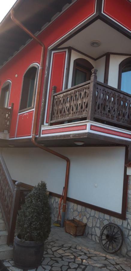 Guest House H Dzhogolanov Копривштица Экстерьер фото