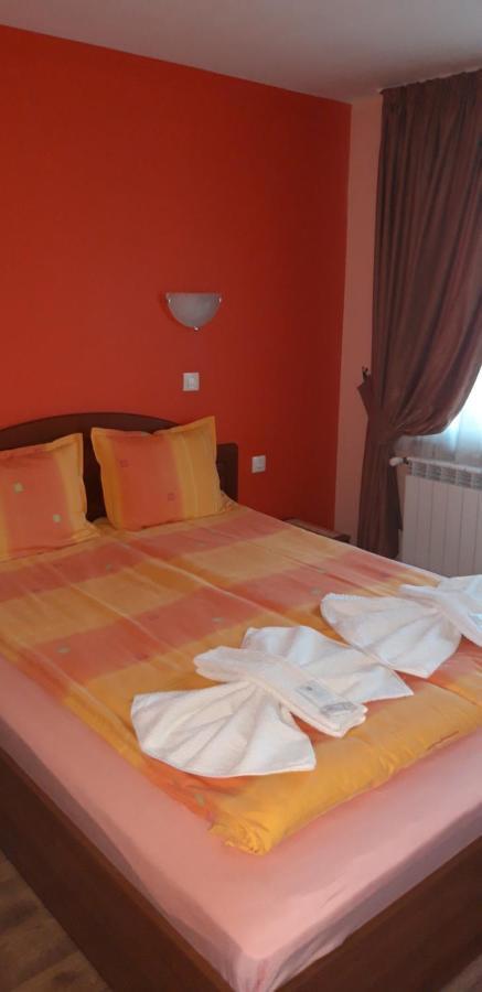 Guest House H Dzhogolanov Копривштица Экстерьер фото